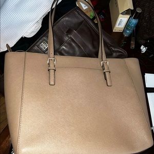 Michael Kors Jet Set Medium Tote Dk Khaki